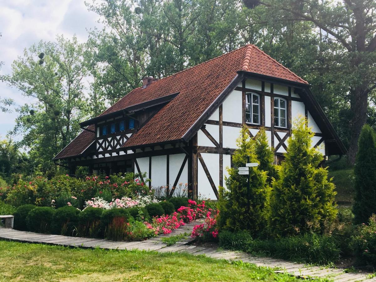 Hotel Folwark Karczemka Maldeuten Exterior foto